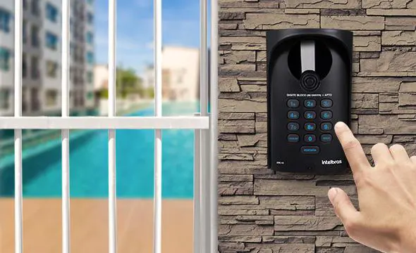 Sistema de comunicação condominial, interfone e vídeo porteiro